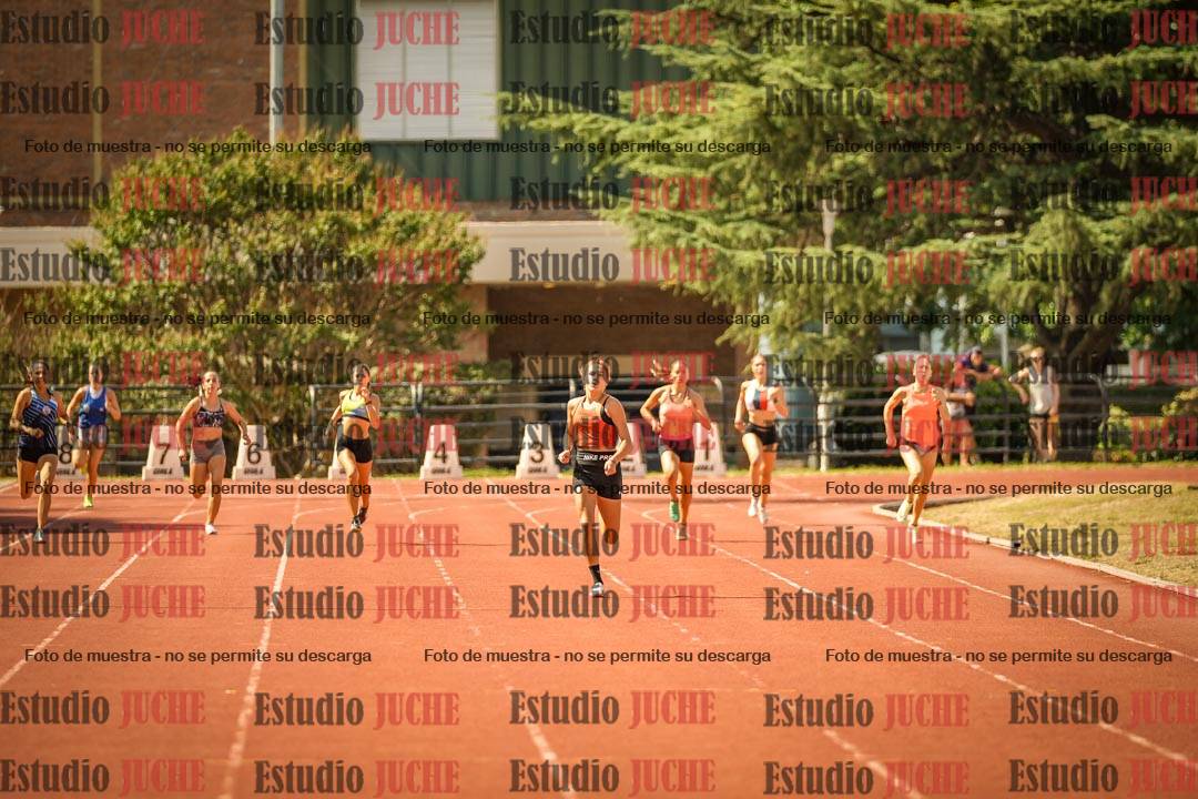Fotos de los 400 m llanos de mujeres