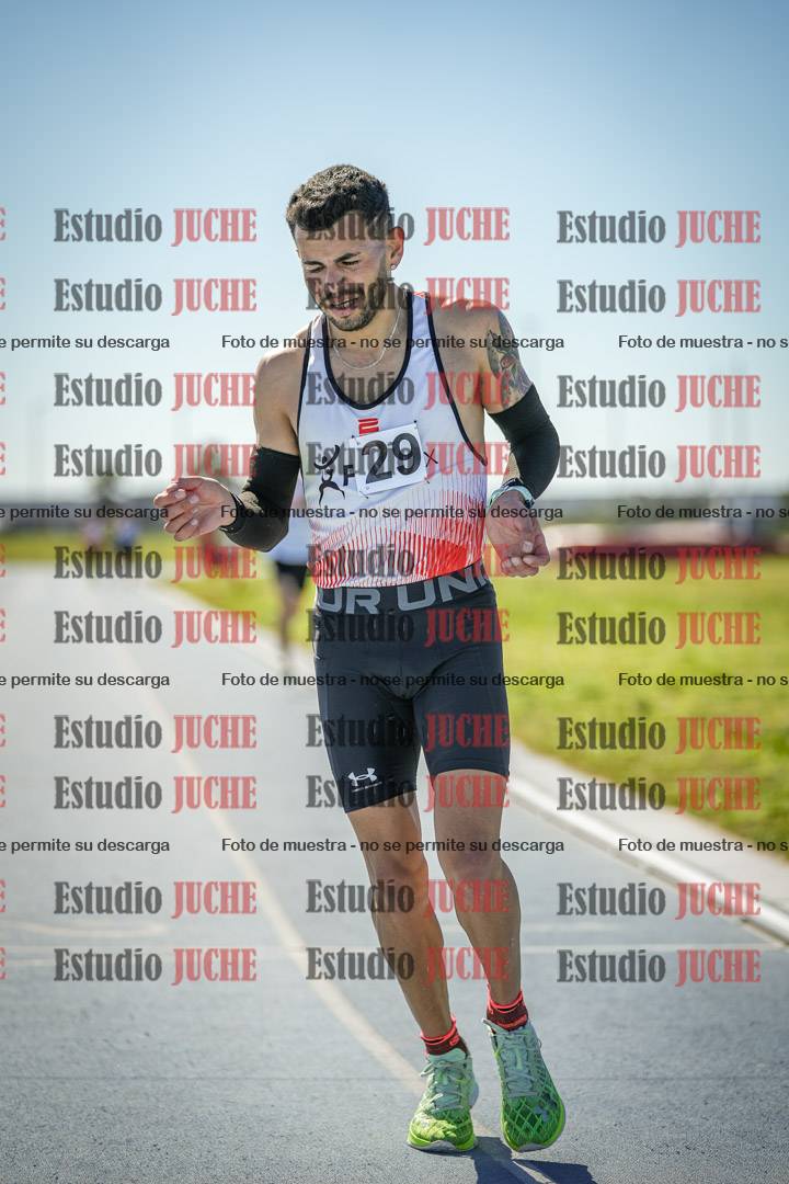 Fotos de los 5000 m llanos de mujeres y varones