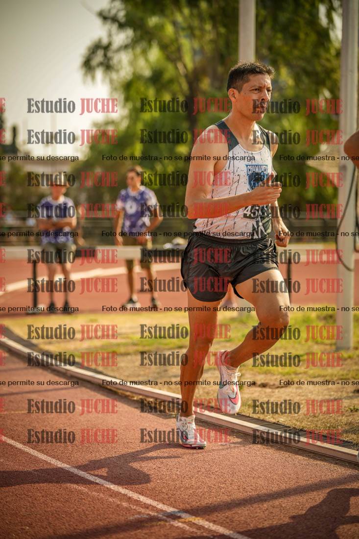 Fotos de los 1500 m llanos de varones