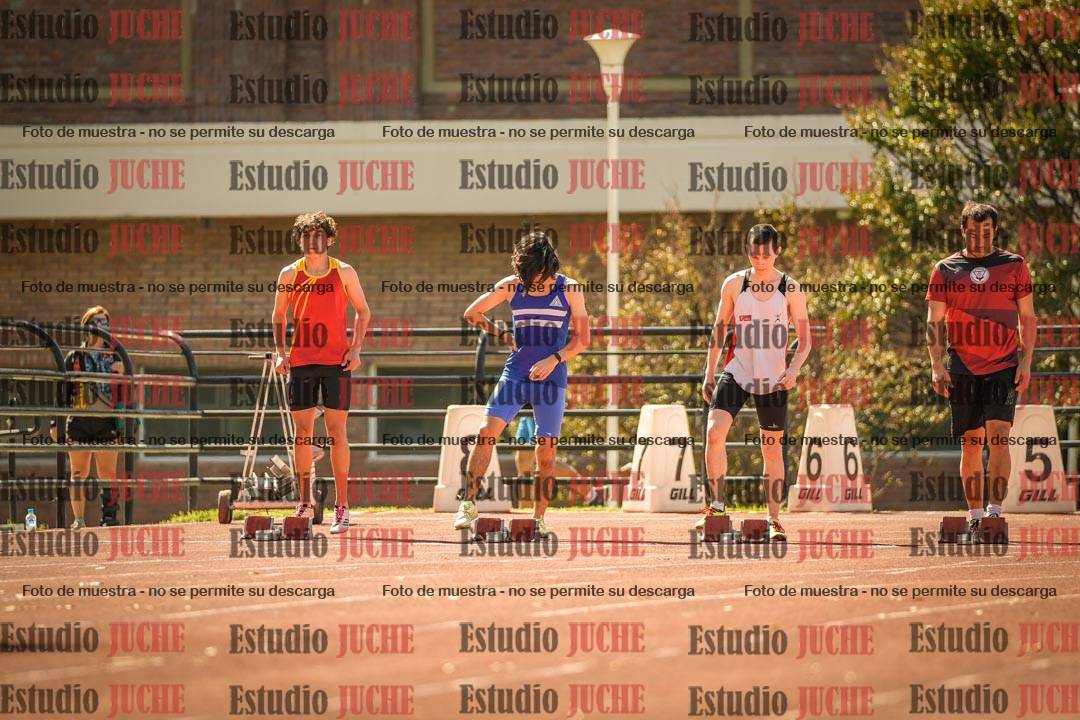 Fotos de los 100 m llanos de varones