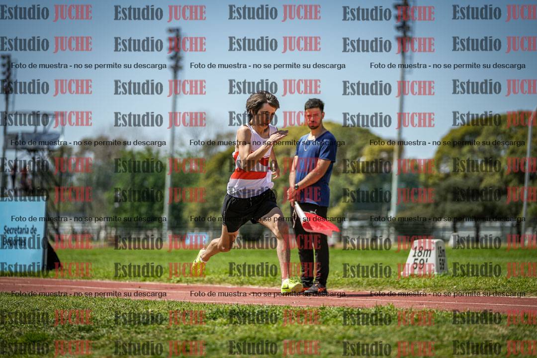 Fotos del salto en largo de varones - (incluye octatlón)