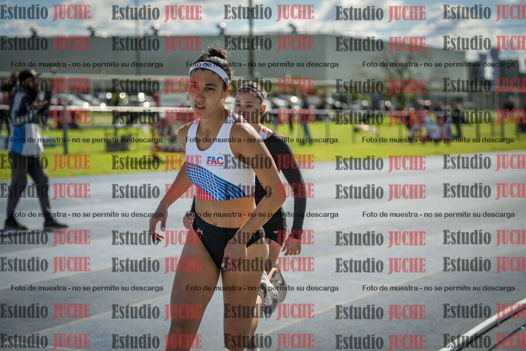 Fotos de los 800 m llanos de mujeres - heptatlón 7