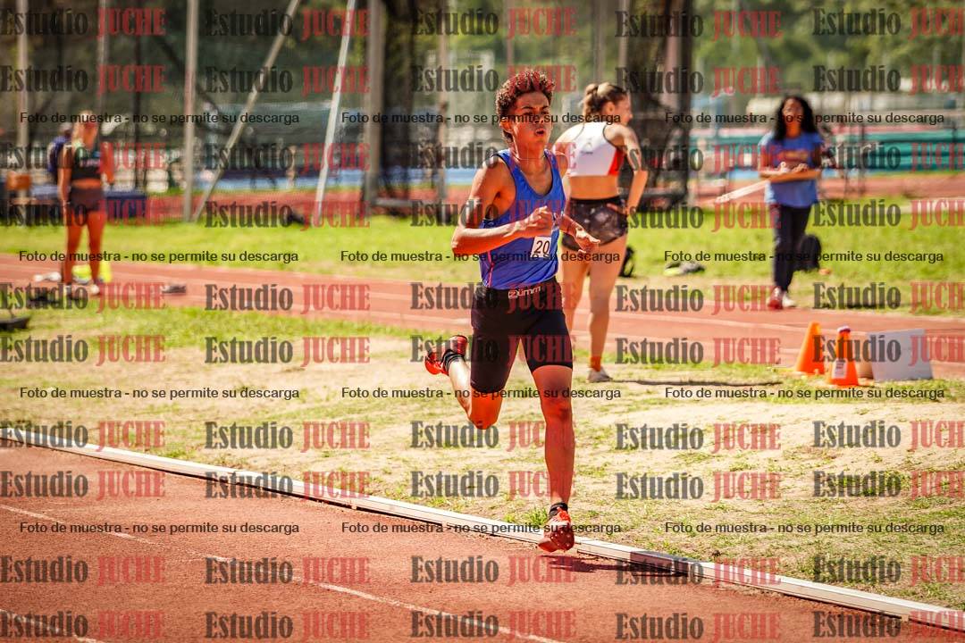 Fotos de los 600 m llanos de varones