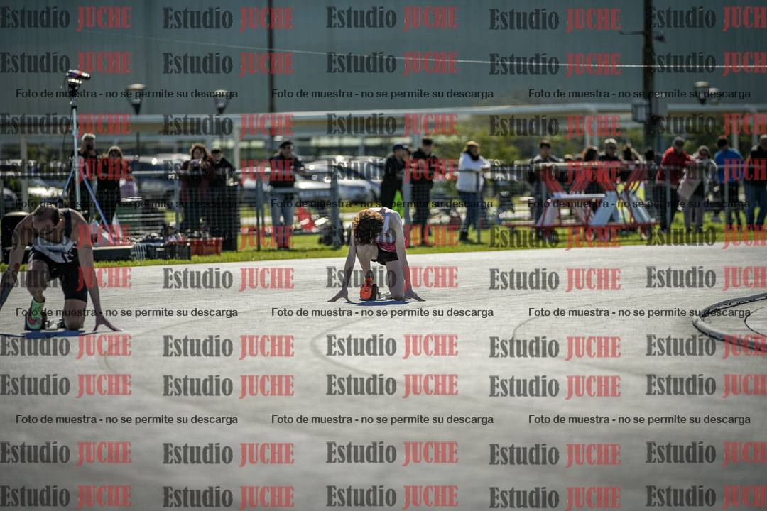 Fotos de los 400 m llanos de varones