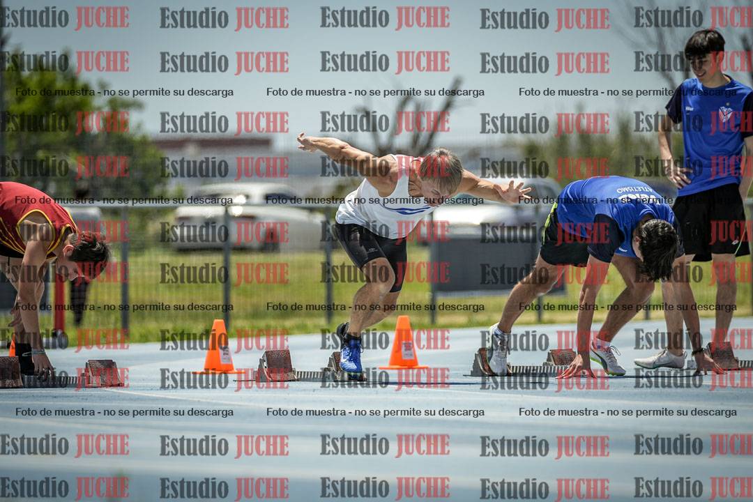 Fotos de los 100 m llanos de varones