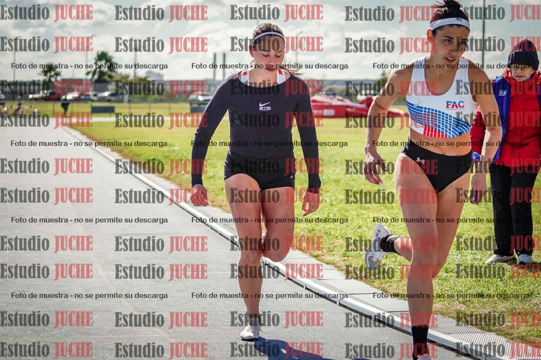 Fotos de los 800 m llanos de mujeres - heptatlón 7