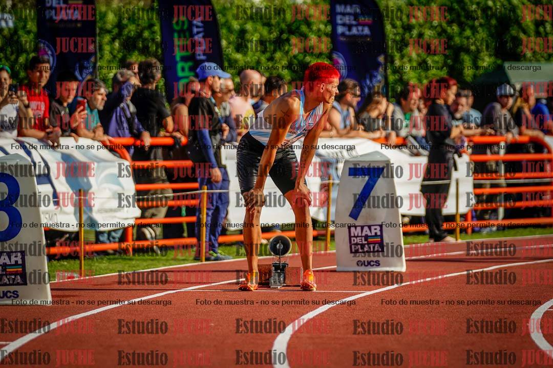 Fotos de los 400 m con vallas de varones