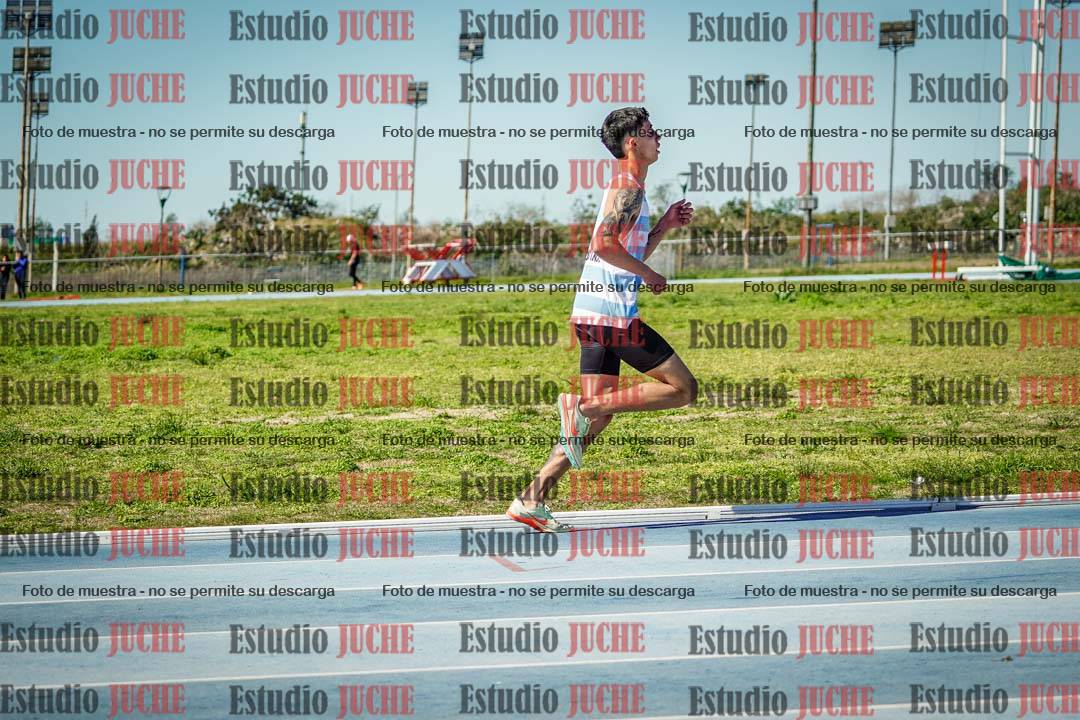 Fotos de los 5000 m llanos de mujeres y varones