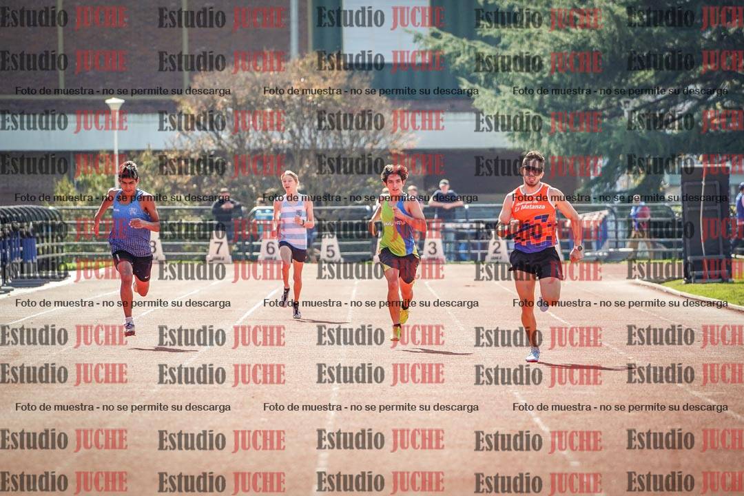 Fotos de los 200 m llanos de varones