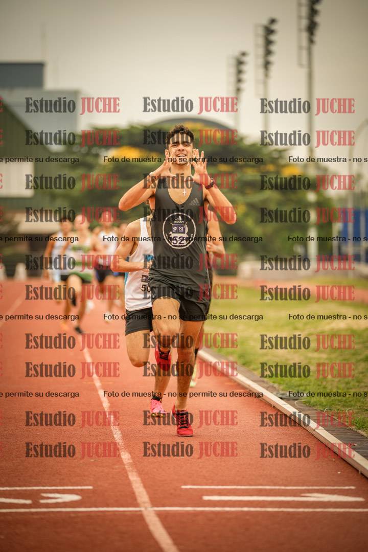 Fotos de los 800 m llanos de varones
