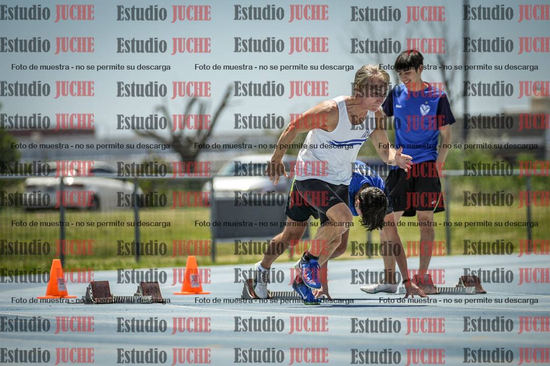 Fotos de los 100 m llanos de varones
