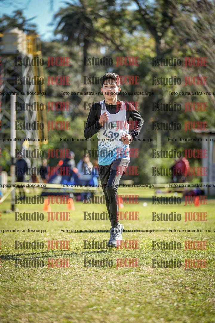Fotos de la llegada del cross de 2000 m