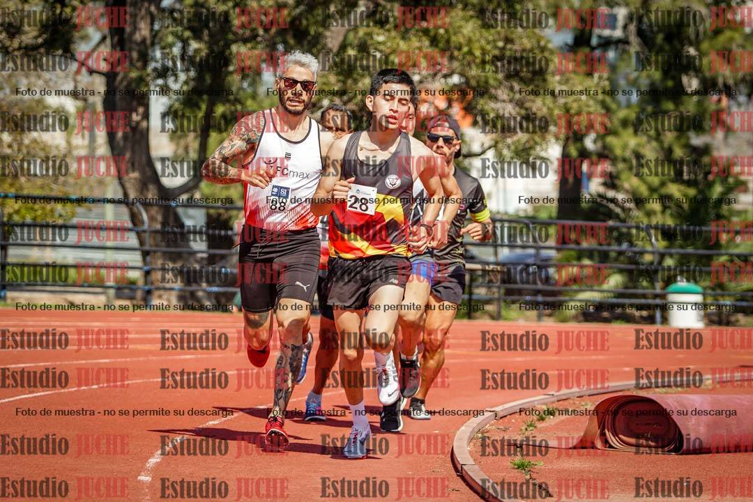 Fotos de los 1500 m llanos de varones