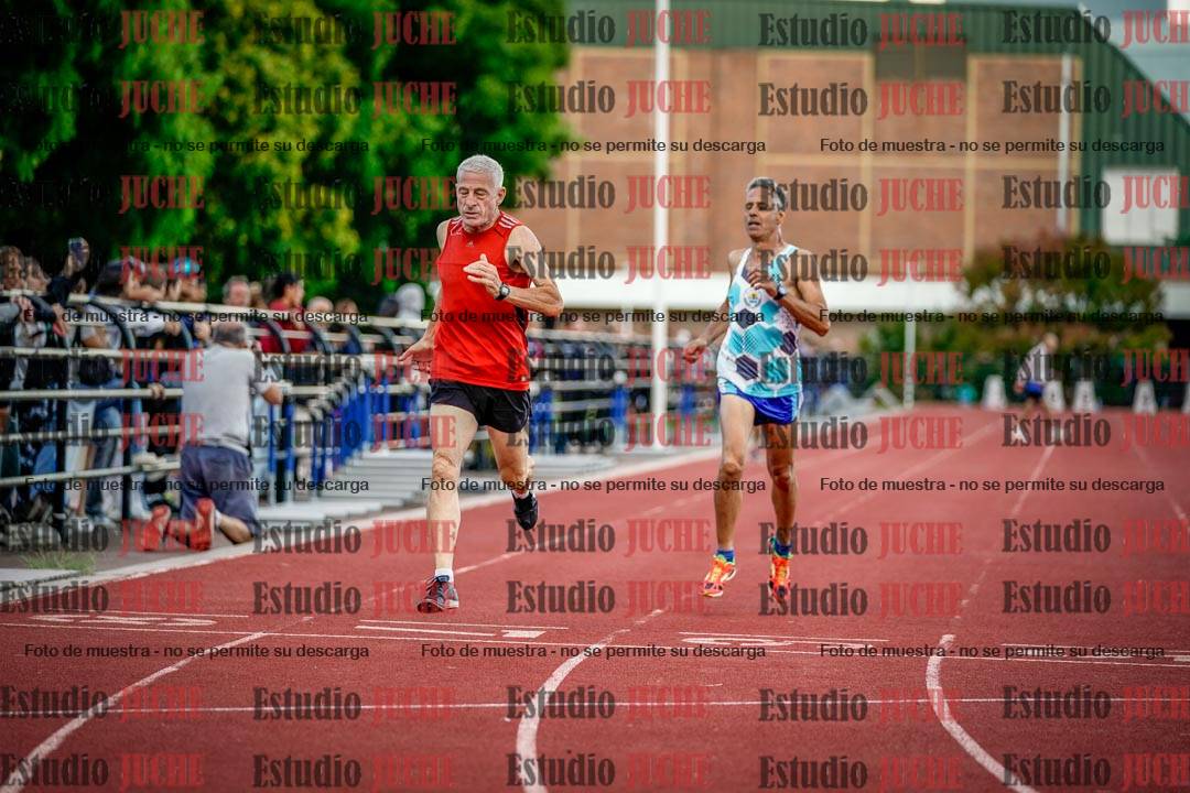 Fotos de los 400 m llanos de varones