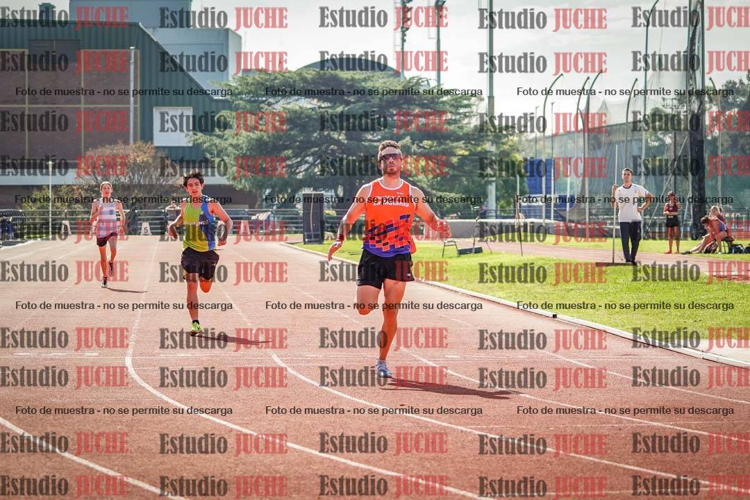 Fotos de los 200 m llanos de varones