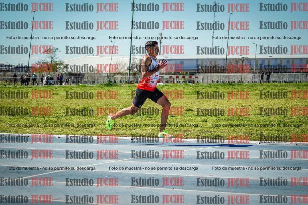 Fotos de los 5000 m llanos de mujeres y varones