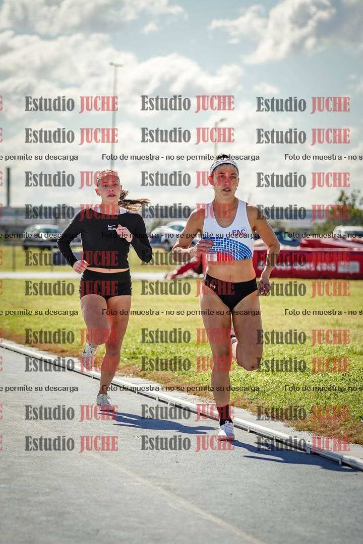 Fotos de los 800 m llanos de mujeres - heptatlón 7