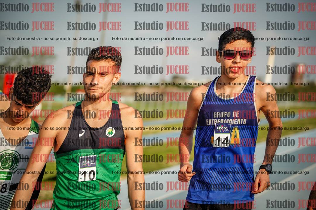 Fotos de los 3000 m llanos de varones