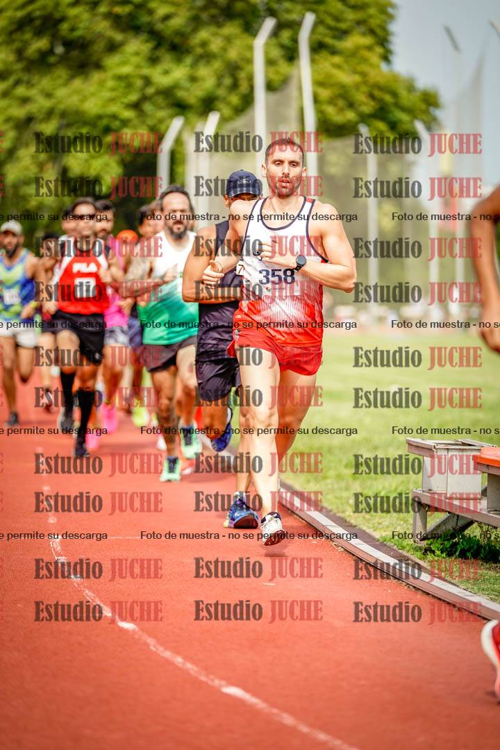 Fotos de los 3000 m llanos de varones