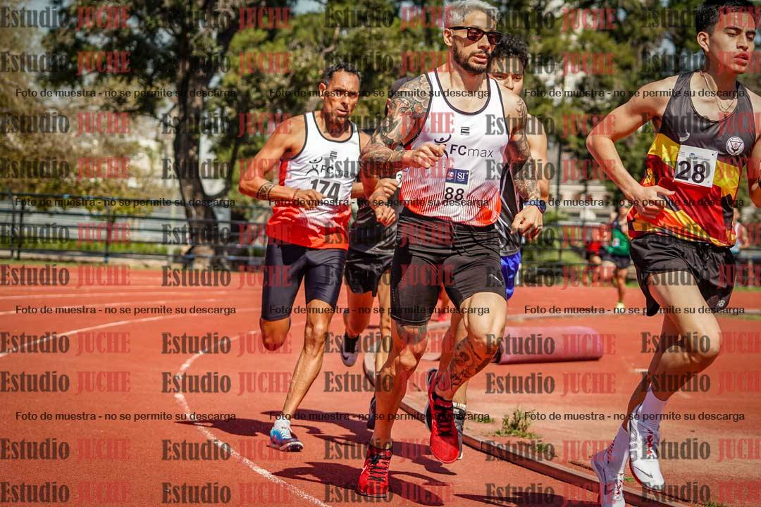 Fotos de los 1500 m llanos de varones