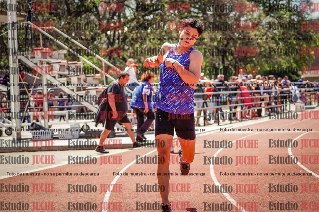 Fotos de los 200 m llanos de varones