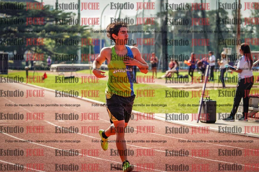 Fotos de los 200 m llanos de varones