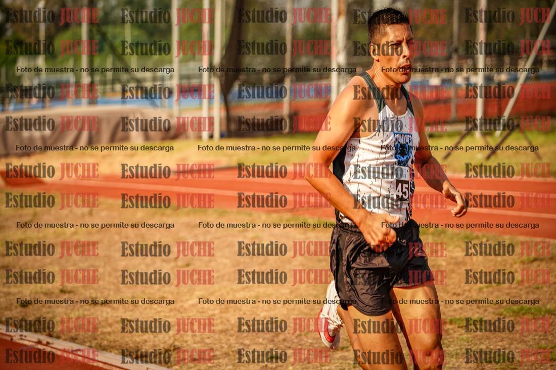 Fotos de los 1500 m llanos de varones