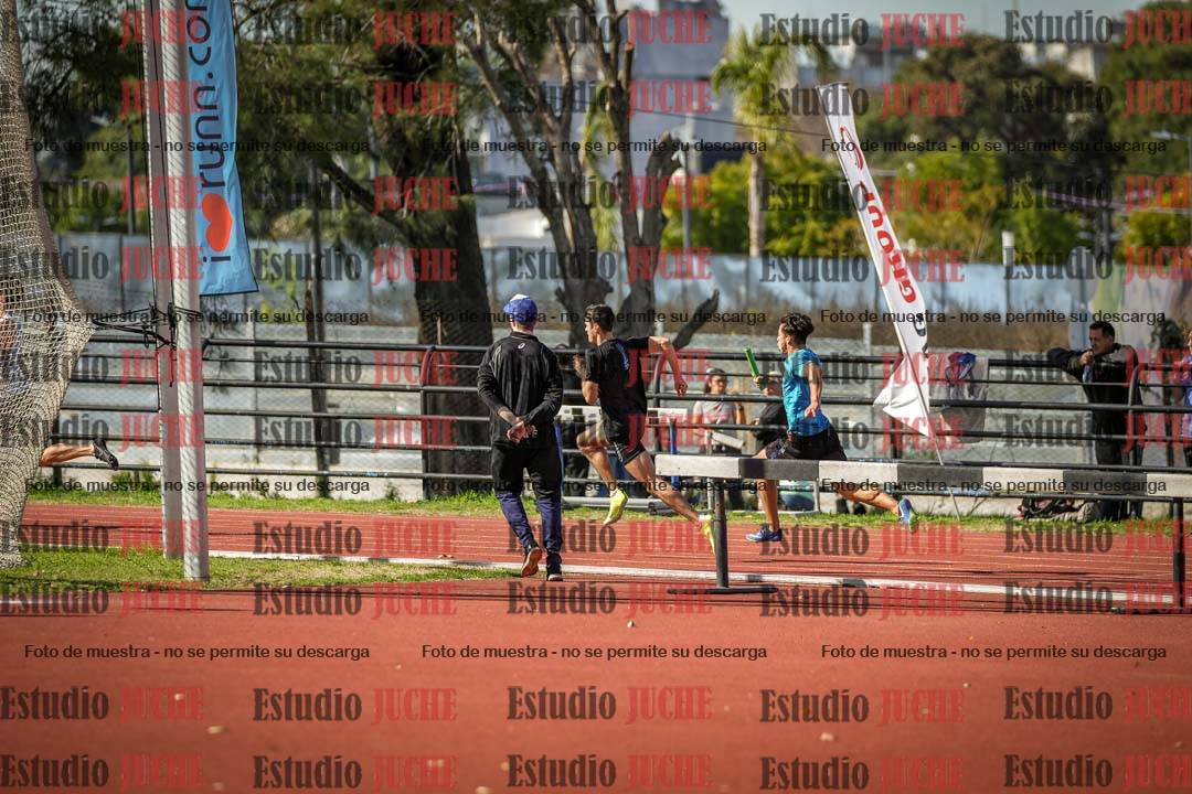 Fotos de la posta 4x100 m llanos de especial - (mujeres y varones - mayores y U20)