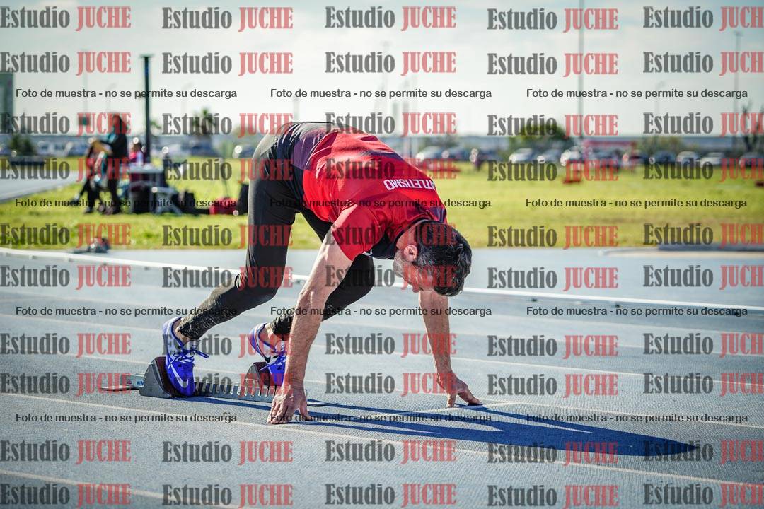 Fotos de los 400 m llanos de varones