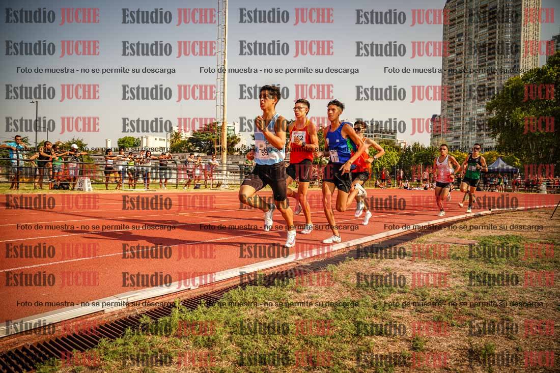 Fotos de los 1500 m llanos de varones