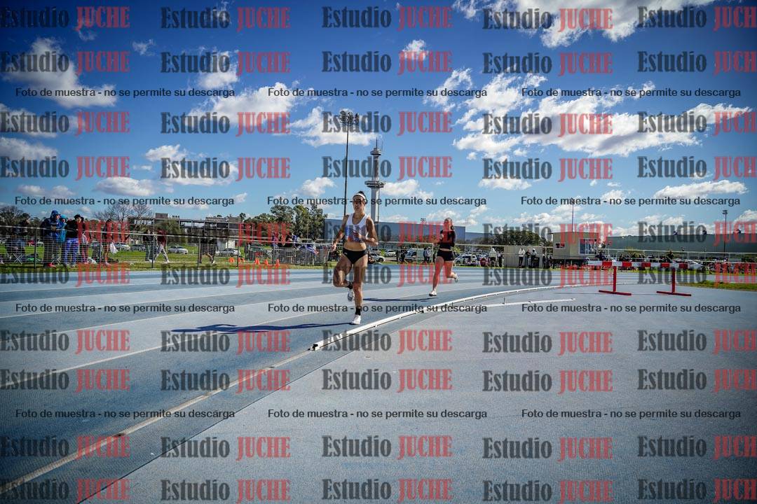 Fotos de los 800 m llanos de mujeres - heptatlón 7