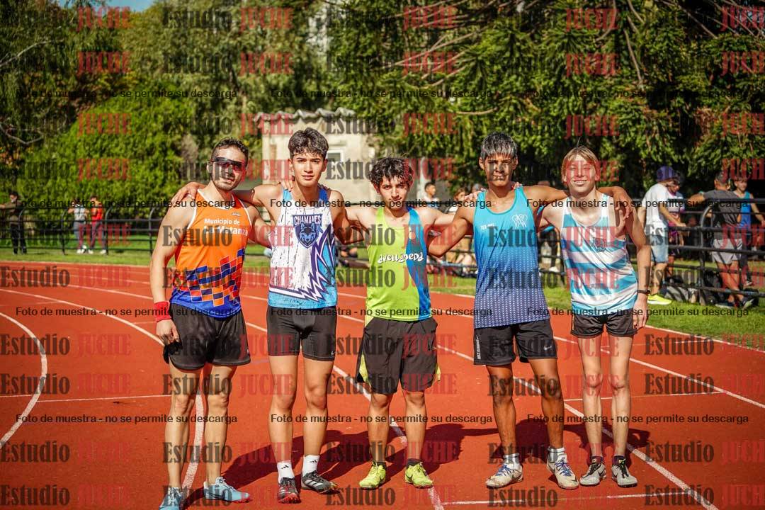 Fotos de algunos podios y extras
