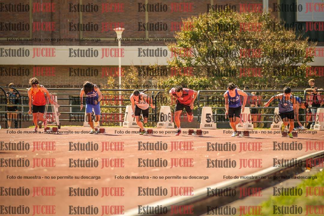 Fotos de los 100 m llanos de varones