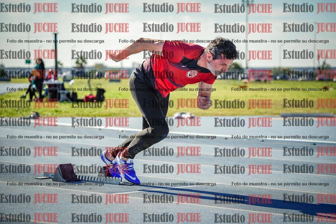 Fotos de los 400 m llanos de varones
