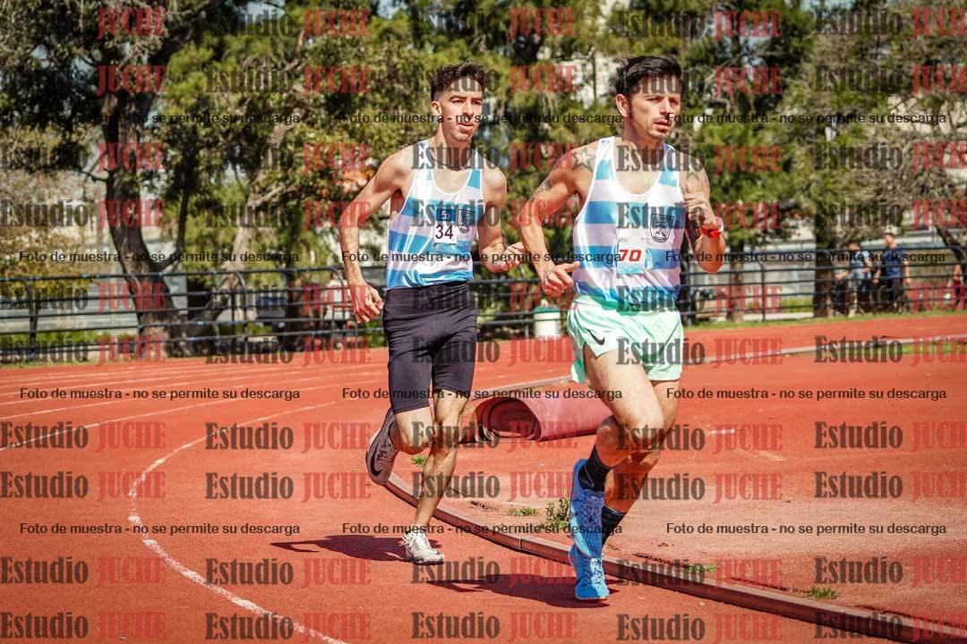 Fotos de los 1500 m llanos de varones