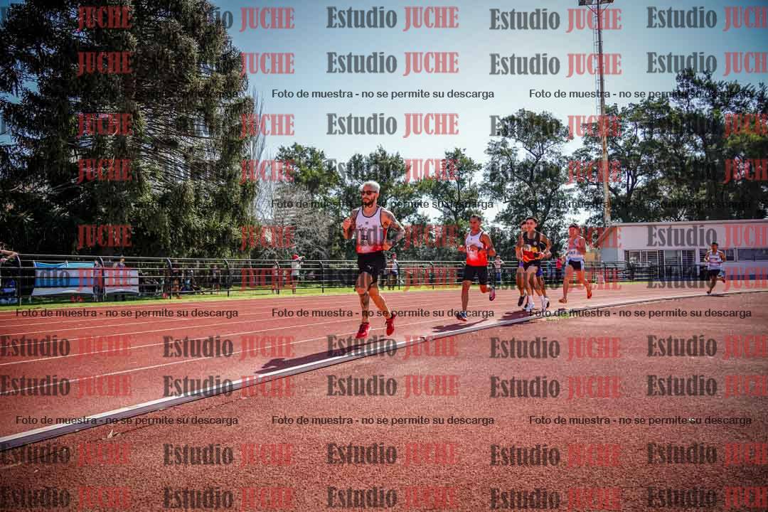 Fotos de los 1500 m llanos de varones