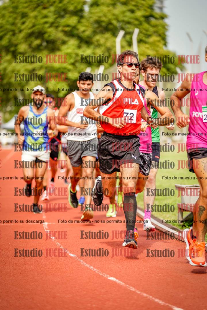 Fotos de los 3000 m llanos de varones