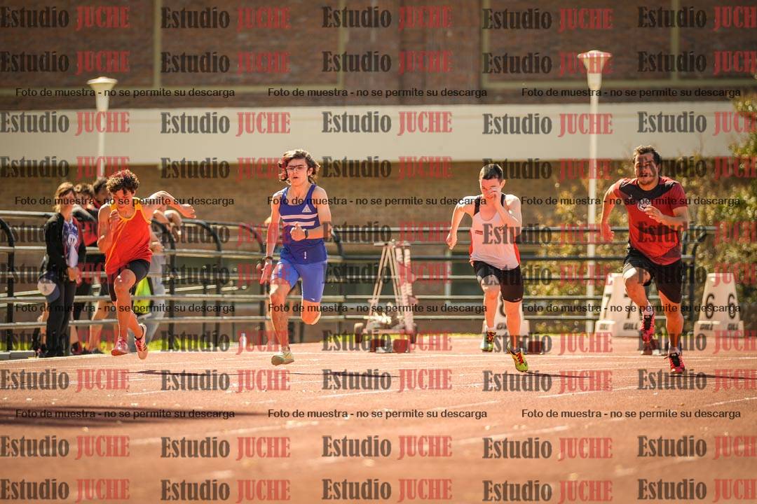 Fotos de los 100 m llanos de varones