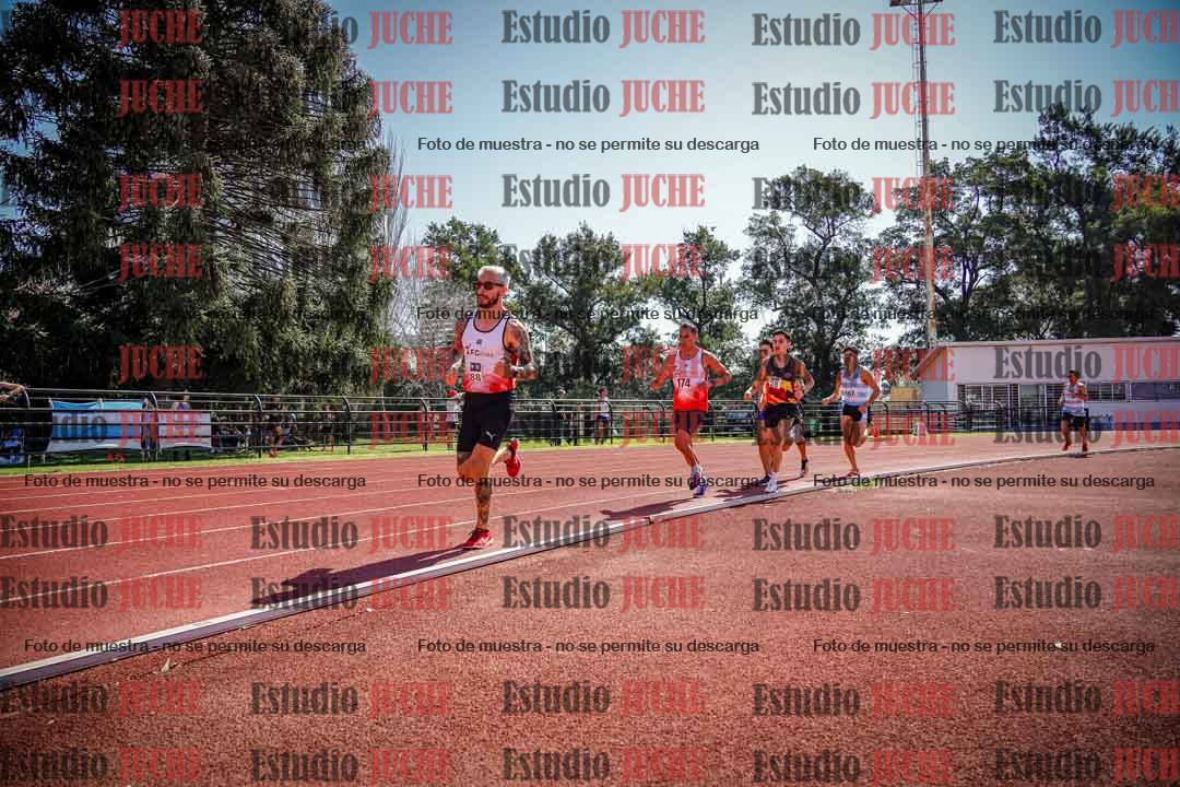 Fotos de los 1500 m llanos de varones