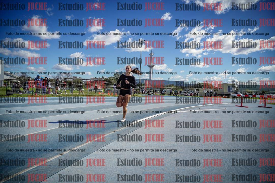 Fotos de los 800 m llanos de mujeres - heptatlón 7