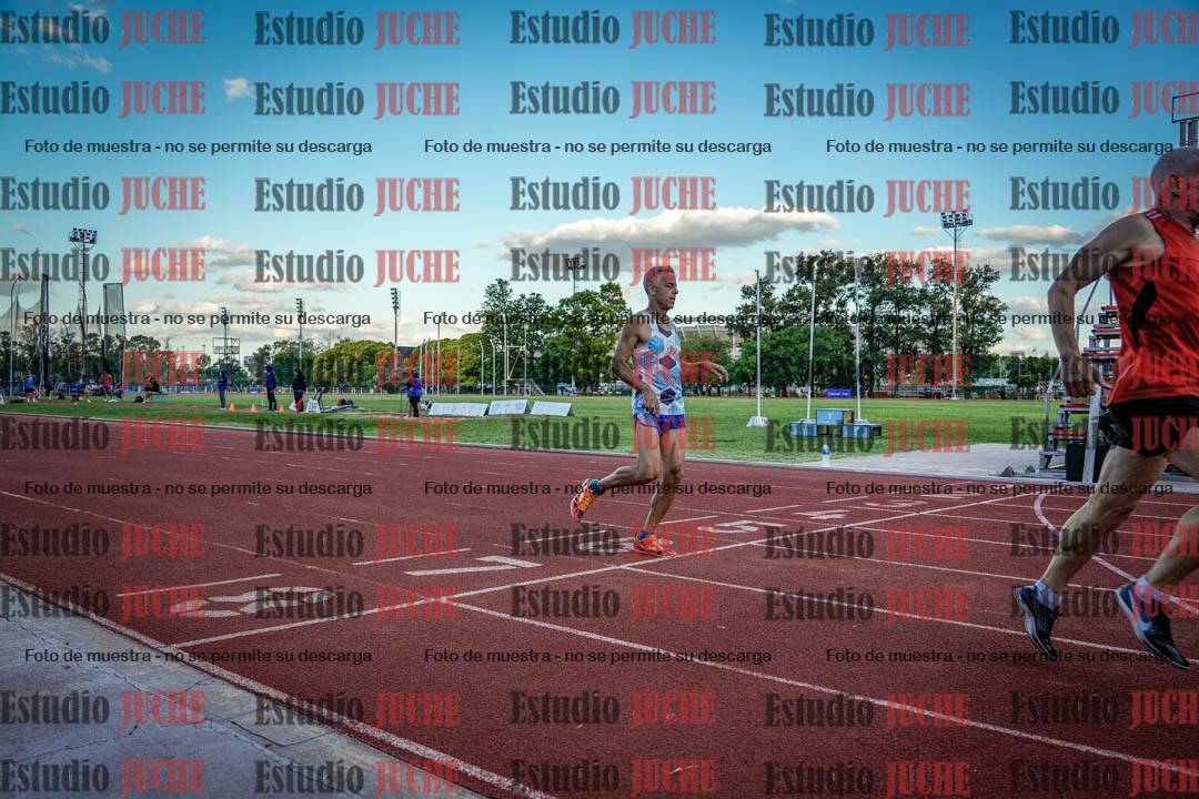 Fotos de los 400 m llanos de varones