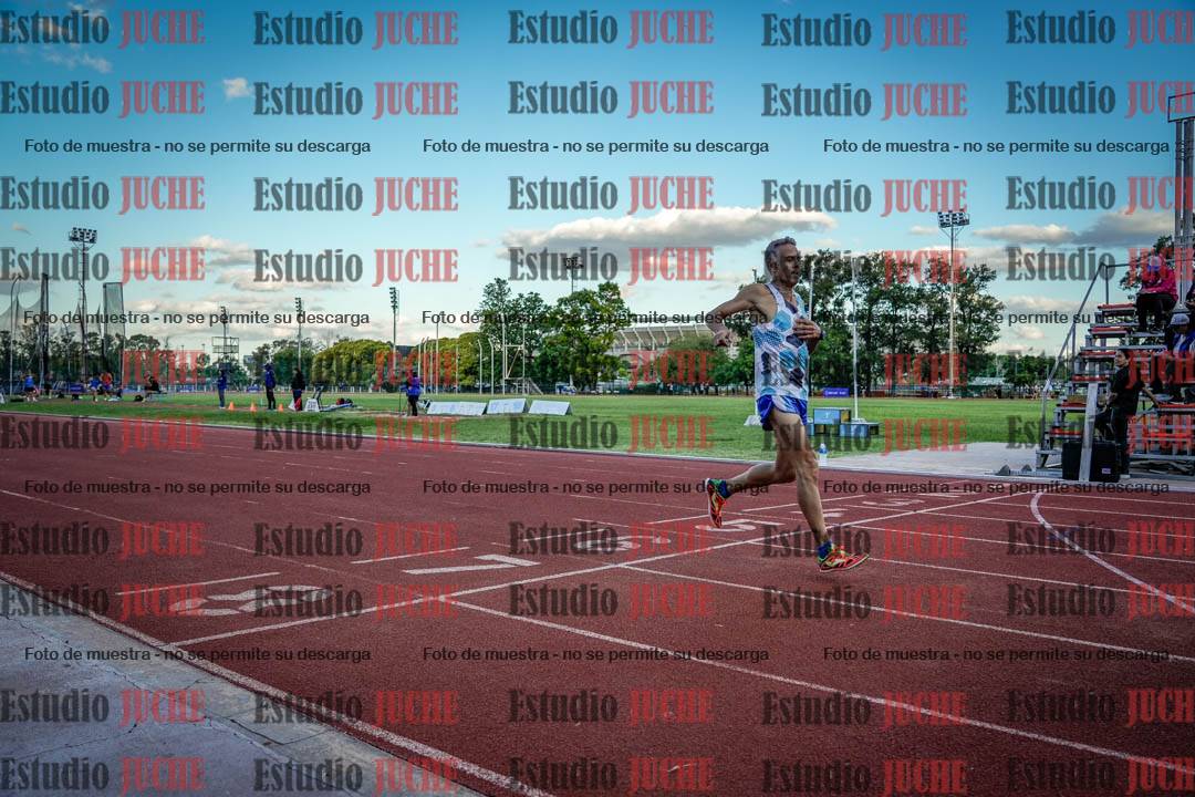 Fotos de los 400 m llanos de varones