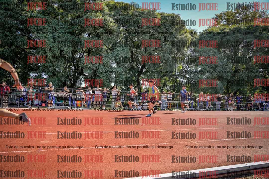 Fotos de los 100 m llanos de varones