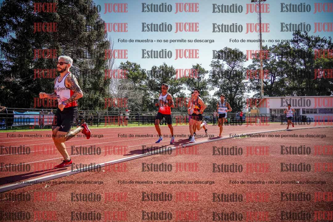 Fotos de los 1500 m llanos de varones