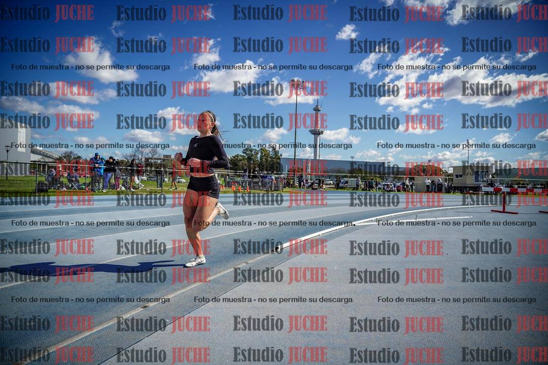 Fotos de los 800 m llanos de mujeres - heptatlón 7