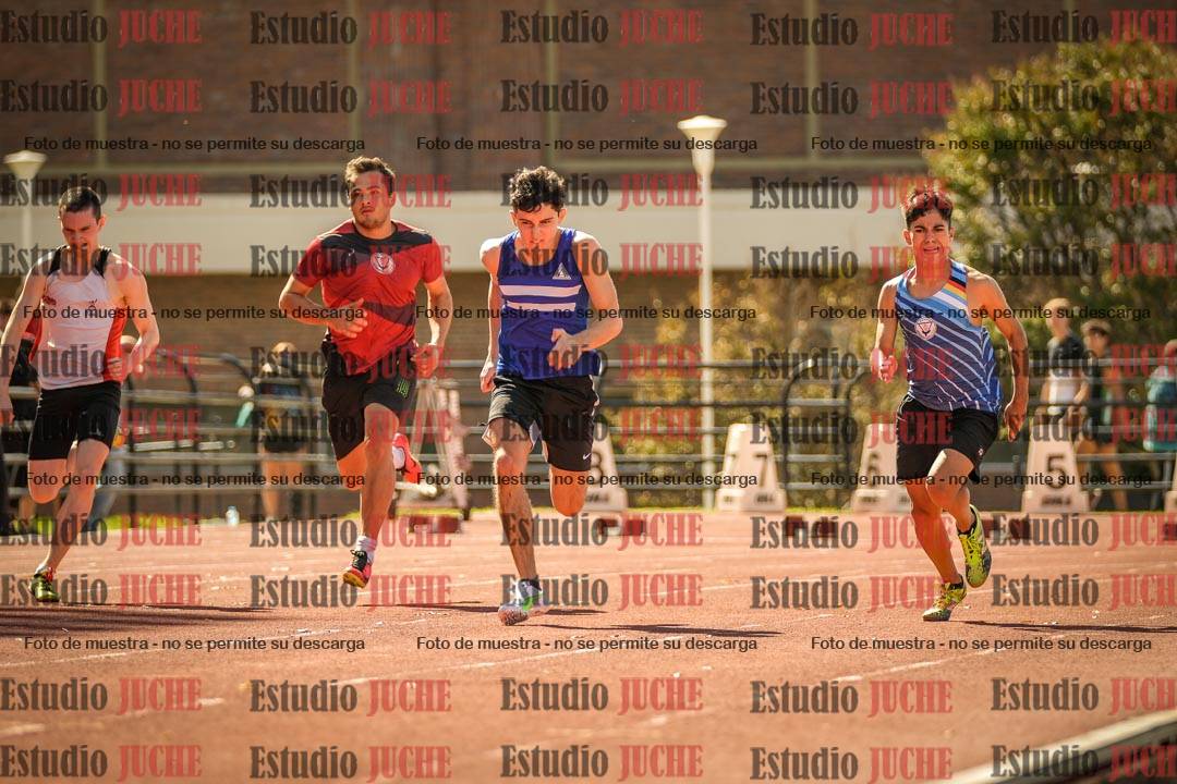 Fotos de los 100 m llanos de varones