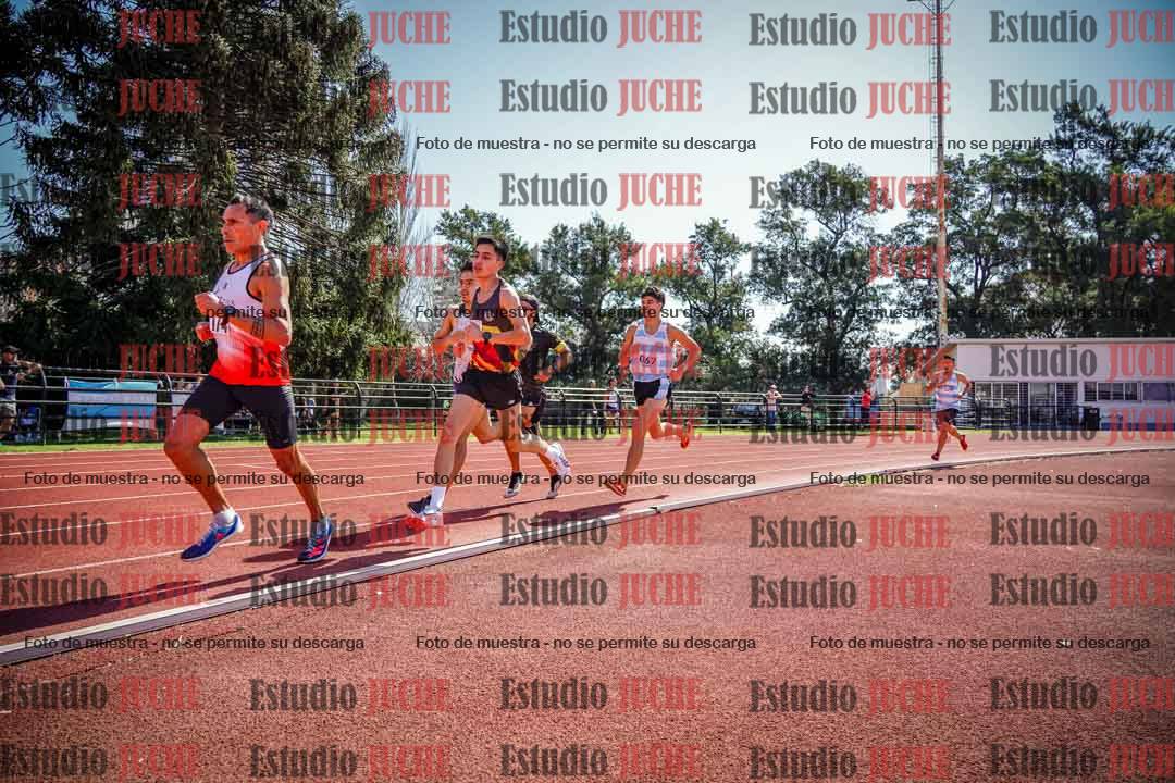 Fotos de los 1500 m llanos de varones