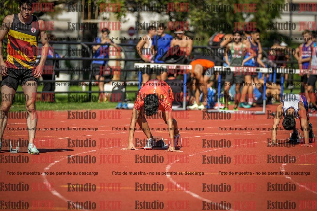 Fotos de los 200 m llanos de varones