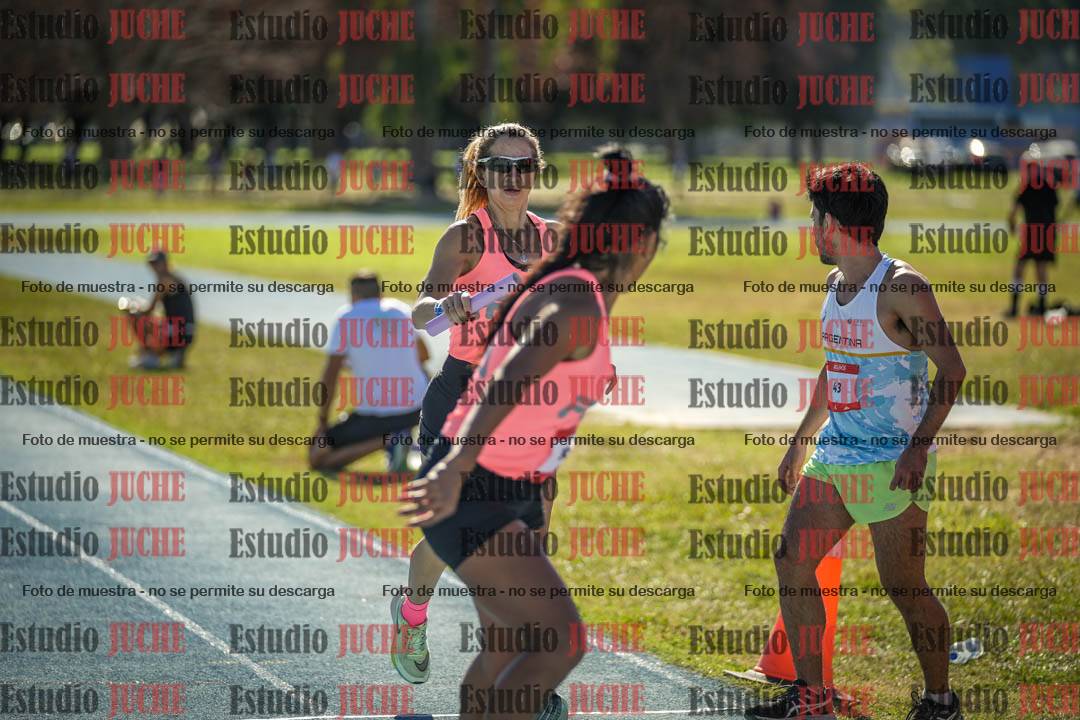 Fotos durante los relevos