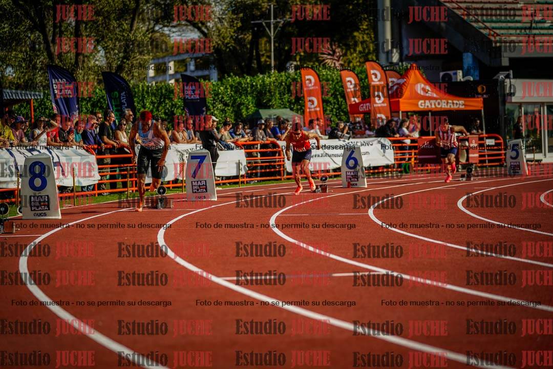 Fotos de los 400 m con vallas de varones